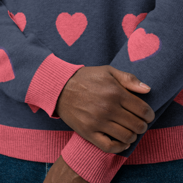 Knitted crew neck sweater Unisex - Pink Hearts - Image 10