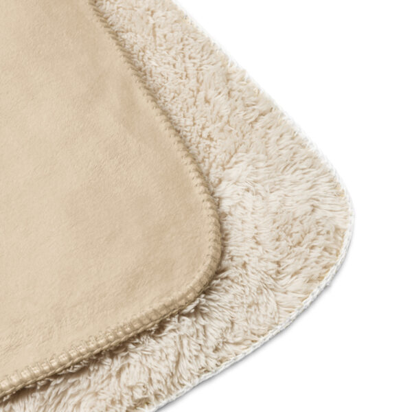 Blanket Sherpa - Big Golden Heart - Image 5